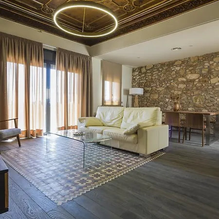 Apartment Major 33